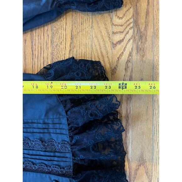 Dress Like A Pirate Black Praire Lace Fairy Blouse Top Women's Size Small - Picture 8 of 10